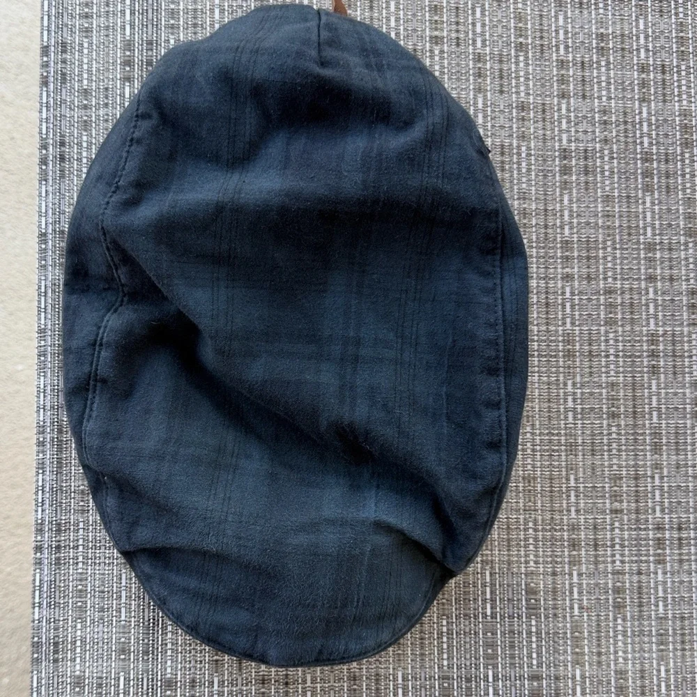 Banana Republic Navy‎ & Olive Plaid Cotton Flat Cap | Classic Driving Style